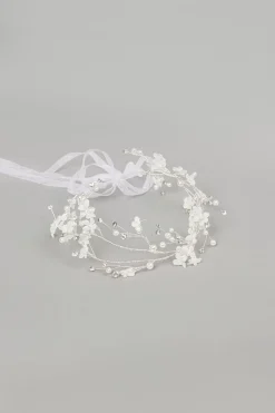 Accessorio con perle e strass