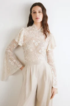 Blusa in pizzo