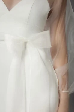 Bolero con fiocco
