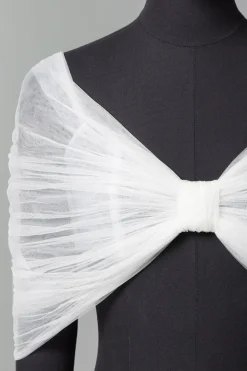 Collo omerale in tulle