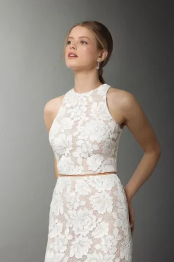 Top in pizzo rebrodé